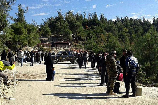 Cebel Ekrad'da halk evlerini terk ediyor