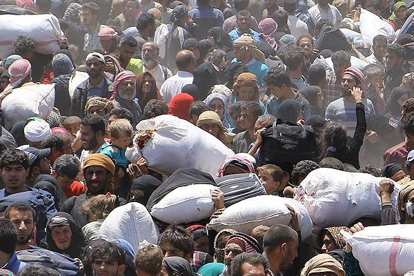 12 bin Suriyeli Ürdün sınırında mahsur kaldı