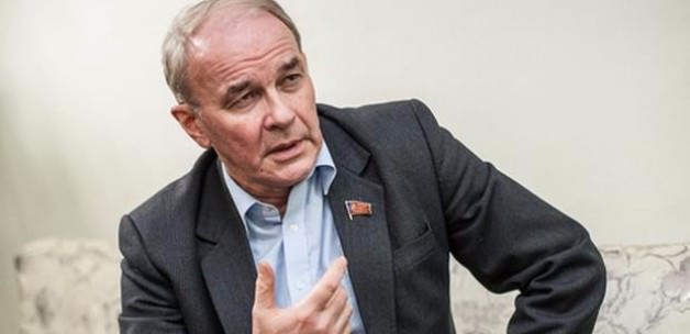 Rus vekilden Putin’e zor soru