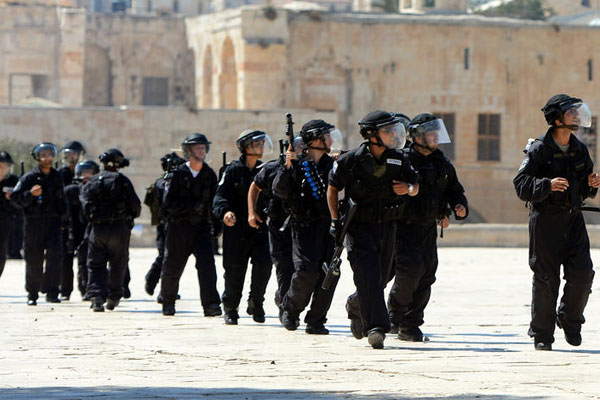 76 Yahudi yerleşimci Mescid-i Aksa'ya girdi