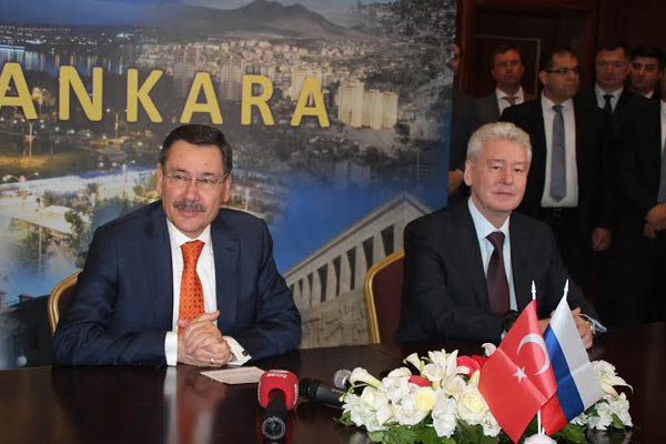 Moskova'ya davet mektubu