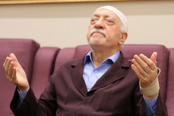 ABD'de Gülen'e 6 dava açıldı