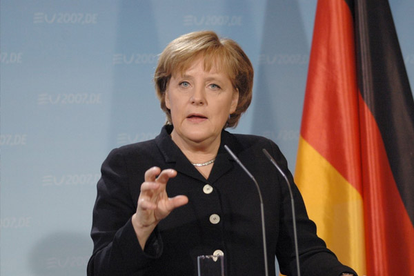 Time dergisi Merkel'i 'yılın kişisi' seçti