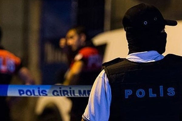 Okmeydanı'nda şafak operasyonu