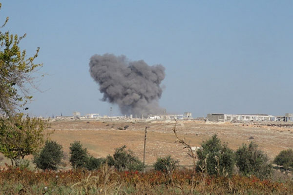 Rus uçakları cephe hattını vurdu