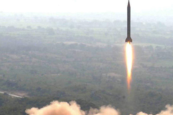 Pakistan'dan dünyaya gözdağı