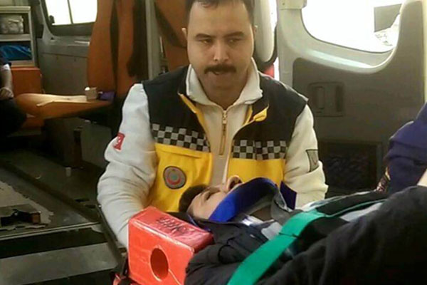 İşçi otobüsü kaza yaptı: 9 yaralı