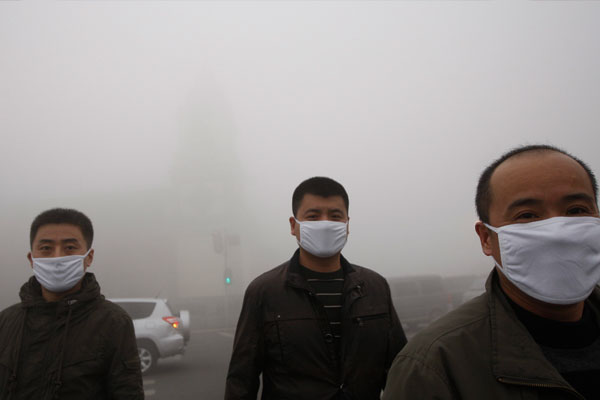 Çin'de hava kirliliği için sarı alarm