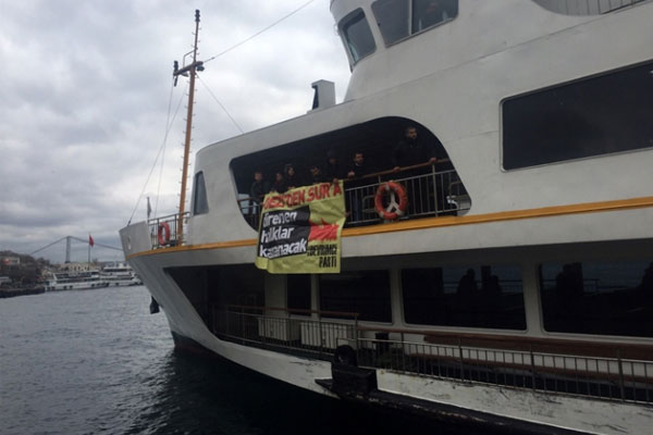 İstanbul’da vapur işgali