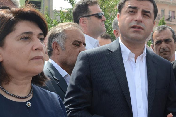 Leyla Zana'dan Demirtaş'a tepki