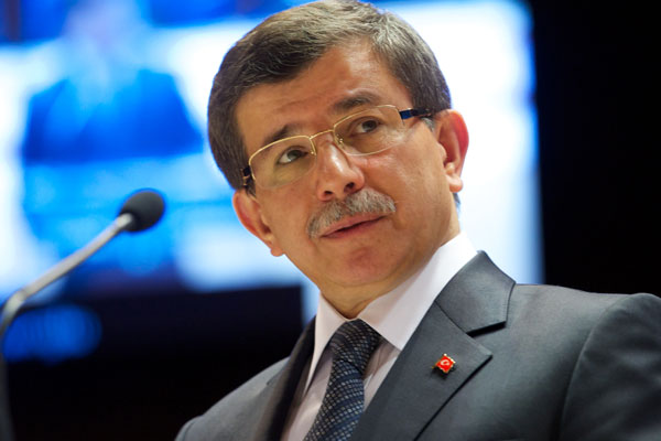Davutoğlu'ndan önemli açıklama
