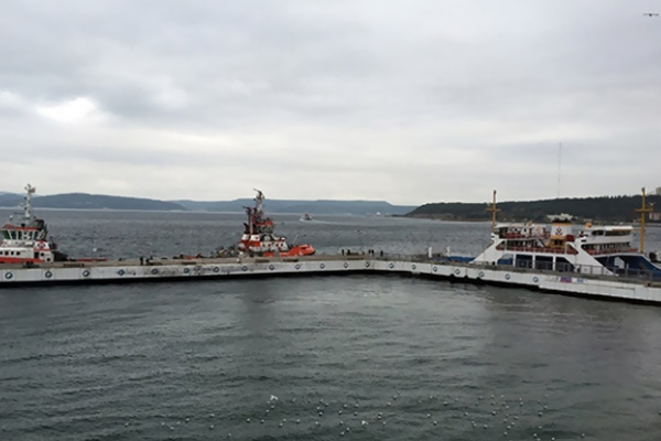 Çanakkale'de feribot seferlerine fırtına engeli
