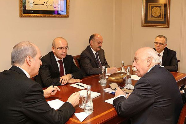 6 Bakan 'terör mağdurları' için toplandı