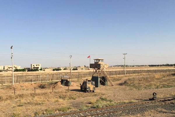 Suriye'den Türkiye'ye ateş açıldı