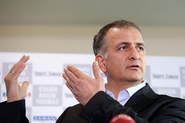 Dumanlı hakkında yakalama kararı