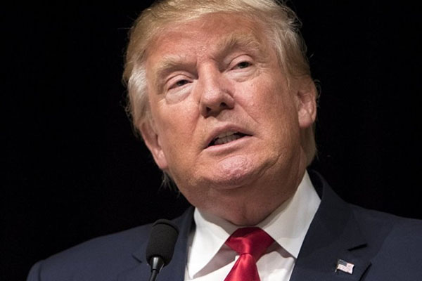 Putin'den Trump'a övgü