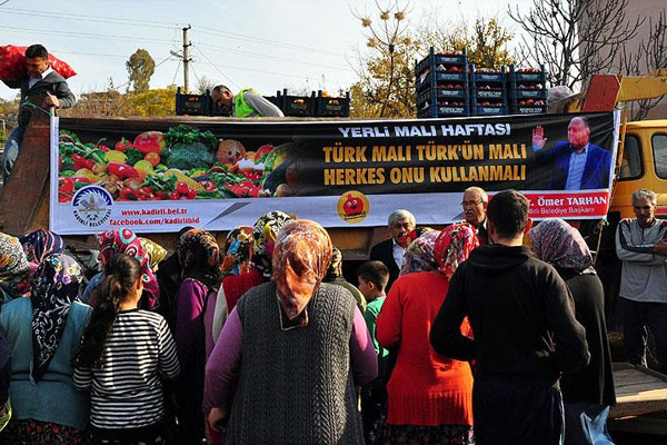 20 ton sebze ve meyve dağıtıldı