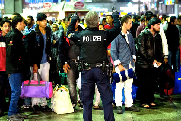 Sığınmacı başvuru sonuçları hızlanacak