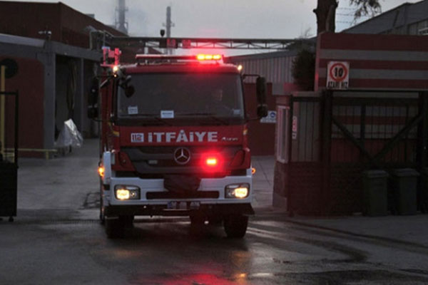 Gebze'de fabrika yangını