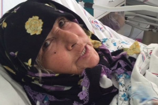 Zeytin toplayan kadını kuş sanıp vurdular