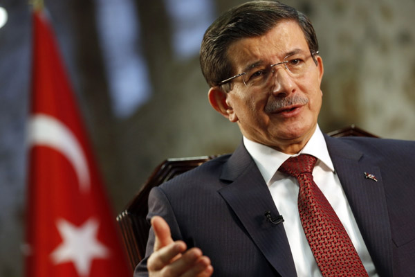 Davutoğlu Aylan'ın babasını kabul etti