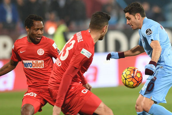 Trabzon rakibini farklı yendi