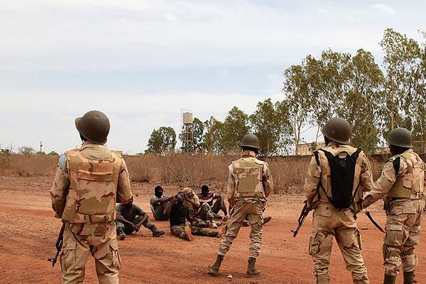 Burundi Afrika Birliği'ne karşı çıktı