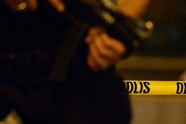 İstanbul'da hücre evi baskınında çatışma