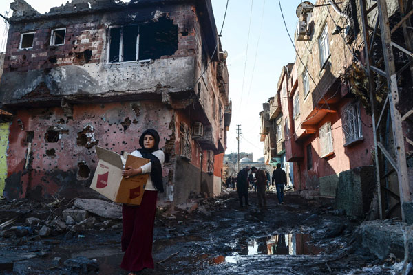 Sur nüfusunun 22 bini göç etti, iddiası