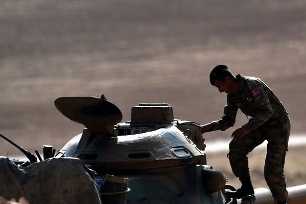 Türk askerleri Başika'dan çekiliyor