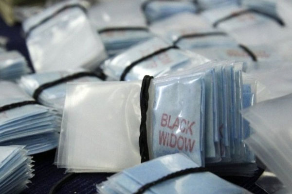 Meyve suyu kutularında uyuşturucu