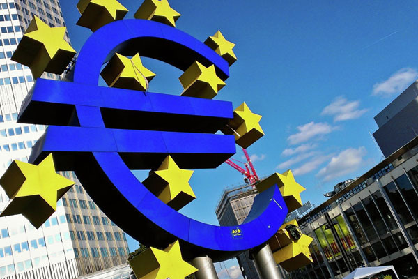 İki ülke arasında 'euro' krizi