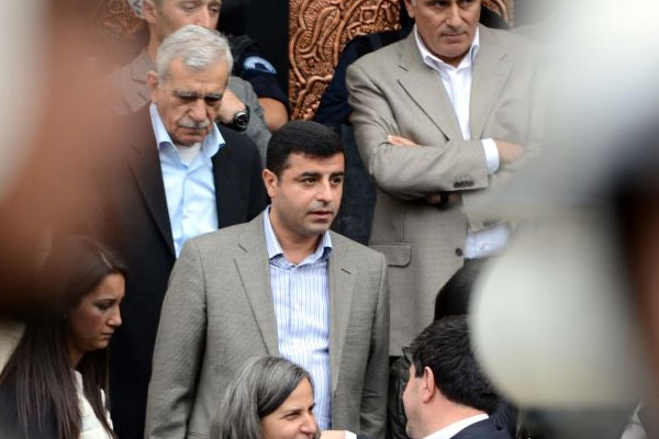 Ahmet Taşgetiren: Hedef Ak Parti idi