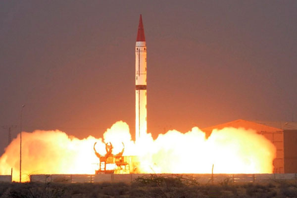 Rusya'dan kıtalararası balistik füze denemesi