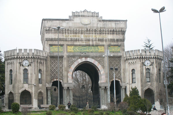 Çalışan öğrenciye burs müjdesi