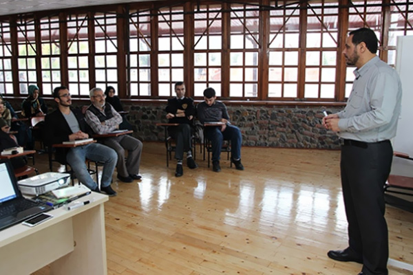 Suriyeli akademisyenler için YÖK'e çağrı