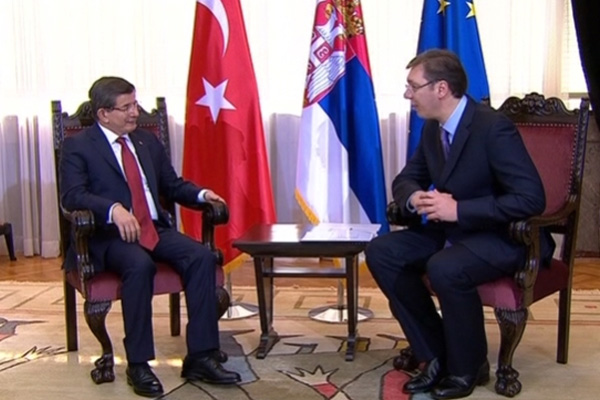 Davutoğlu Sırp mevkidaşı ile görüştü