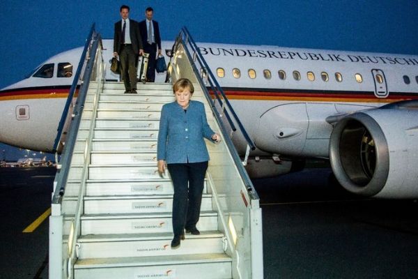 Merkel'in uçağına sabotaj soruşturması!