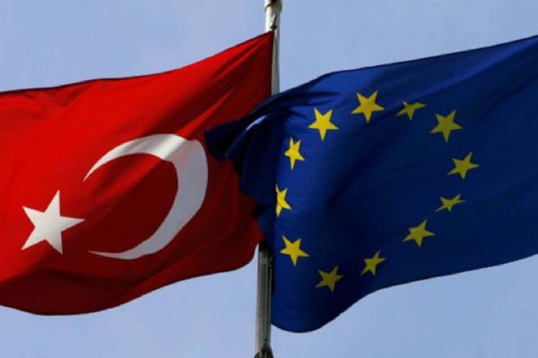 AB ile vize serbestisi için ilk adım atıldı