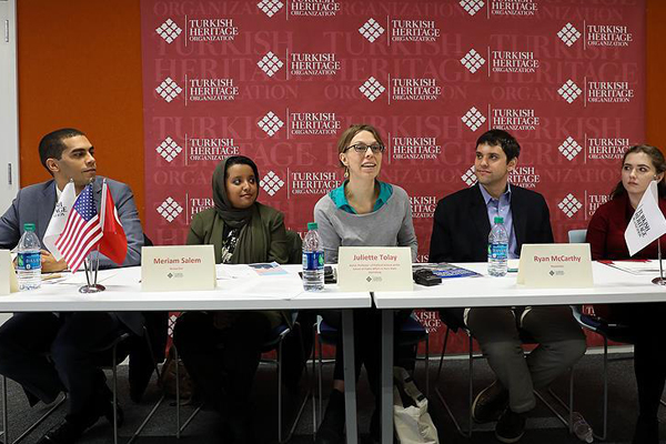 Washington'da Türkiye'nin Suriyeli mültecilere yönelik çalışmaları anlatıldı