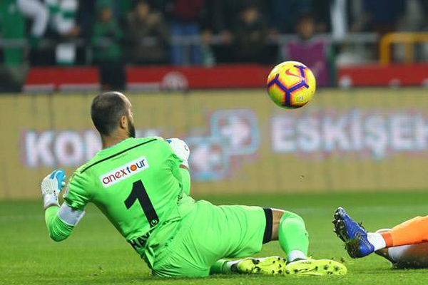 Atiker Konyaspor sahasında galip
