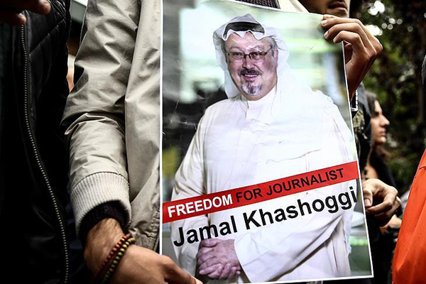 'Trump senatörlerin CIA Direktörünü dinlemesinden endişelendi'