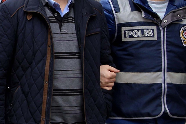 Adana merkezli FETÖ operasyonu: 19 tutuklama