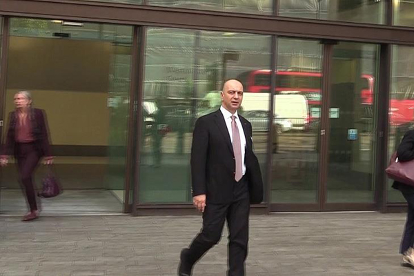 Firari Akın İpek'in telefon trafiği deşifre oldu