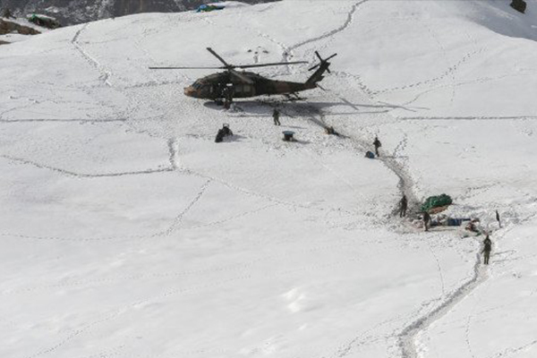 Hakkari'de 27 köy ulaşıma kapandı