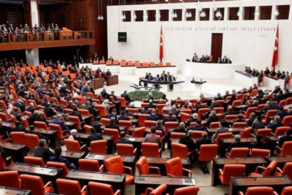 MHP'den TBMM'ye 3 yeni kanun teklifi