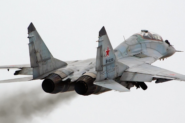 Türkiye sınırına Rus uçağı düştü