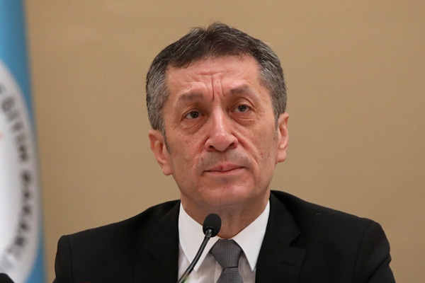 Bakan Selçuk: Türkiye'nin 97 bin öğretmen açığı var