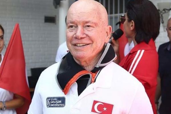 7 gün 7 gece toprak altında bir mezarda kaldı