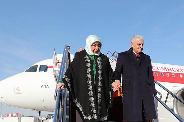 TBMM Başkanı Yıldırım Kırgızistan'da